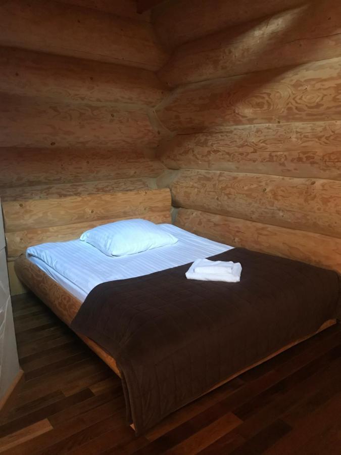 Pod Koziorozcami Hotel Trzebiechow Kültér fotó